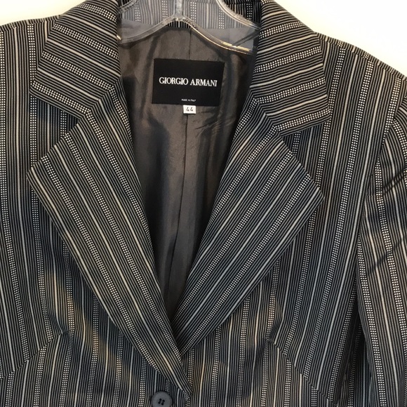 Giorgio Armani silk jacket - Picture 8 of 16